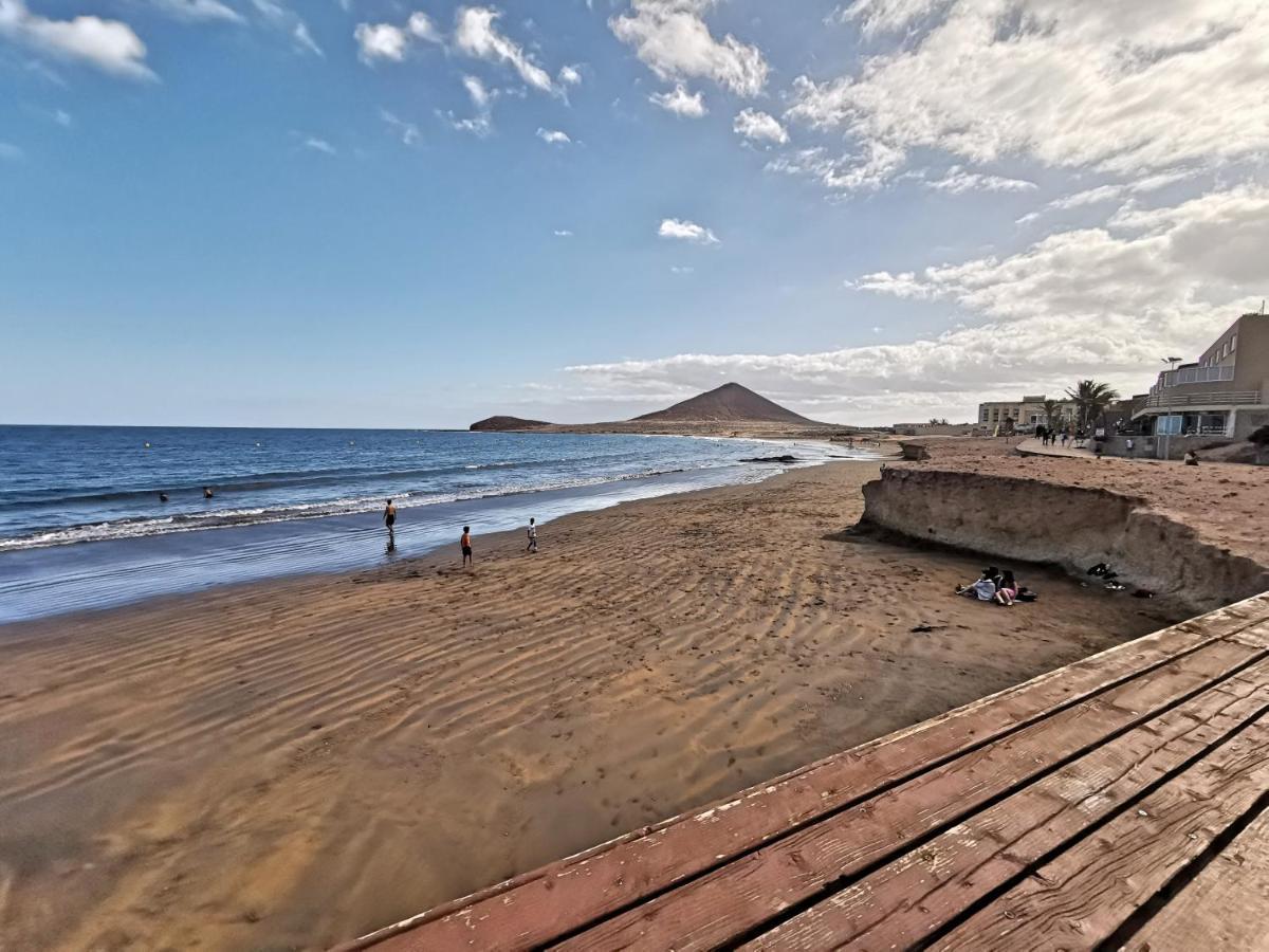 Home2Book Sea Side El Medano Esterno foto